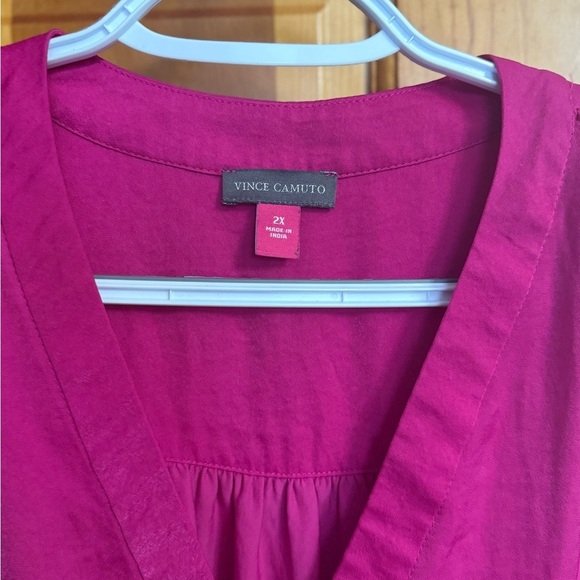 VINCE CAMUTO Hot Pink V-Neck Blouse - Picture 2 of 4